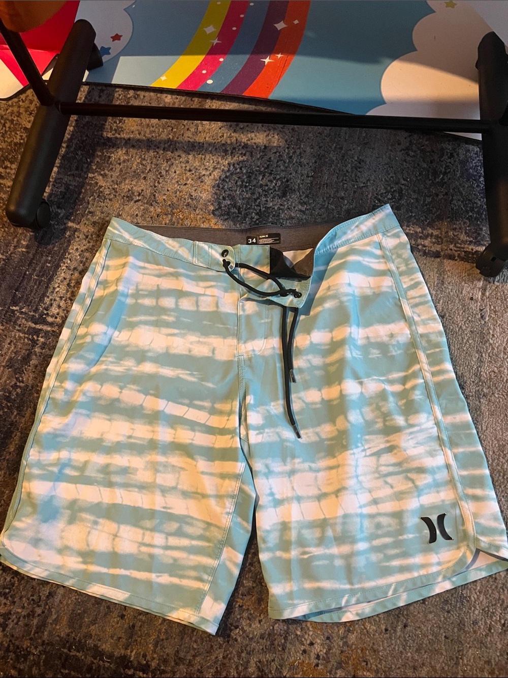 Hurley Men’s Light Blue Tie-Dye Swim Trunk